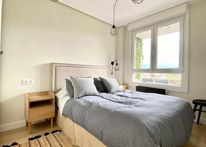 Playa Piscina Padel Parking Privado